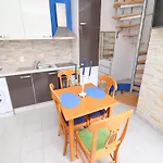 Marconi Charming Vela Luka