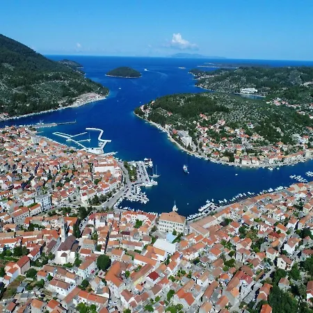 Marconi Charming Apartamento Vela Luka